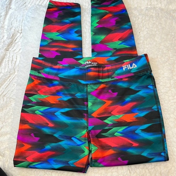 Fila Running Colorful Geometric Leggings in Size Medium. NWOT. Wash inside out.​ - Picture 1 of 2